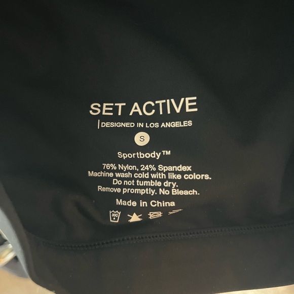 SET Active Top - Picture 6 of 6